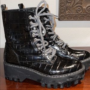 alligator combat boots